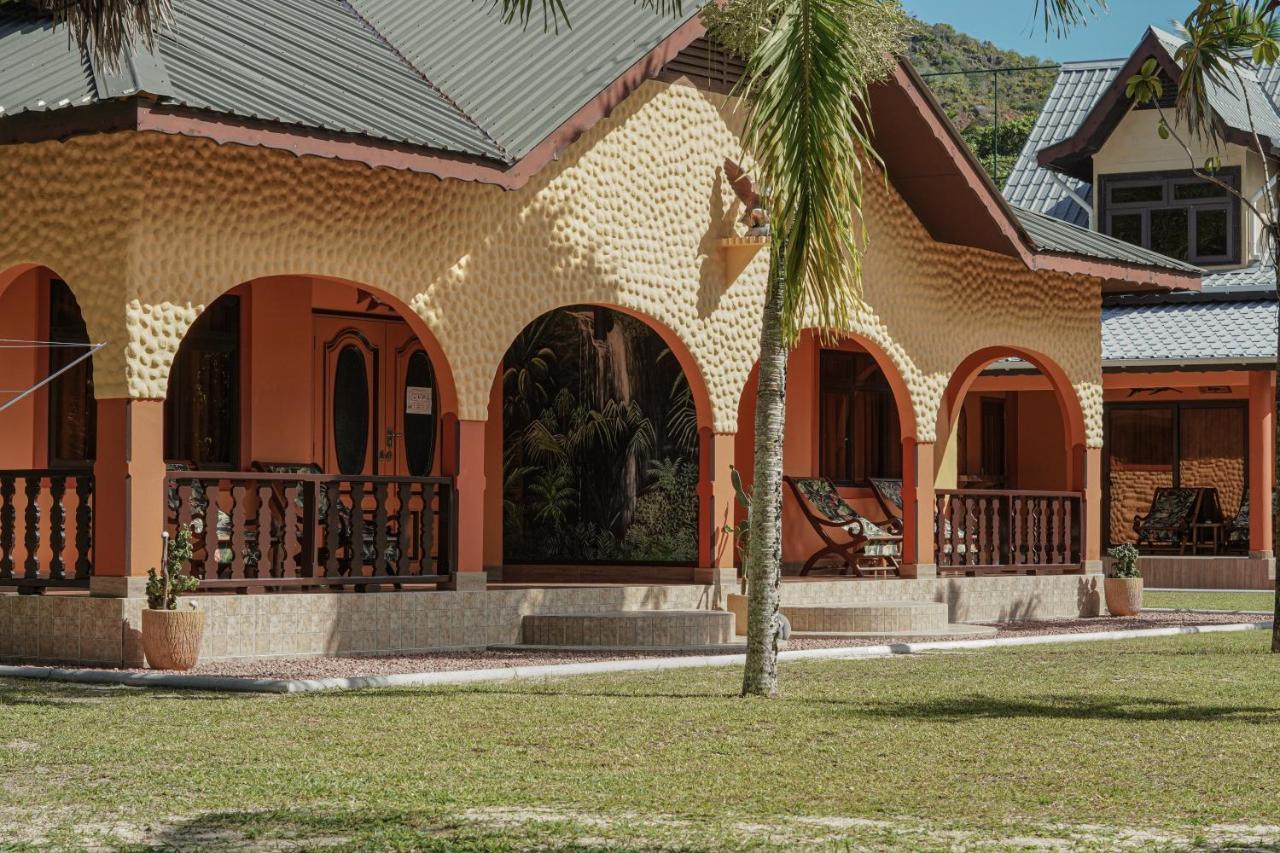 Anse Kerlan Beach Chalets Экстерьер фото