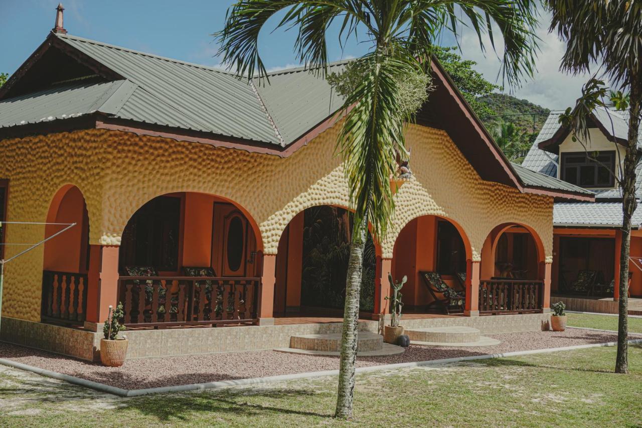 Anse Kerlan Beach Chalets Экстерьер фото
